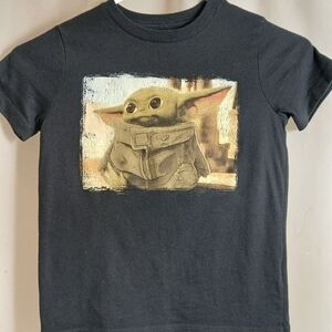 (#362) Baby Yoda Old Navy Star Wars Black T-Shirt Size XS